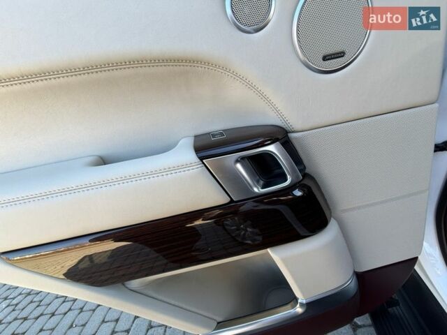 Белый Ленд Ровер Рендж Ровер, объемом двигателя 4.37 л и пробегом 278 тыс. км за 32999 $, фото 65 на Automoto.ua