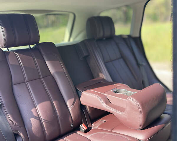 Ленд Ровер Рендж Ровер 2014 в Киеве на Automoto.ua Белый Ленд Ровер Рендж Ровер, объемом двигателя 5 л и пробегом 149 тыс. км за 45000 $, фото 42 на Automoto.ua