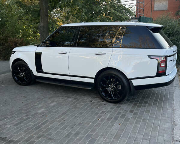 Белый Ленд Ровер Рендж Ровер, объемом двигателя 2.99 л и пробегом 195 тыс. км за 31200 $, фото 15 на Automoto.ua