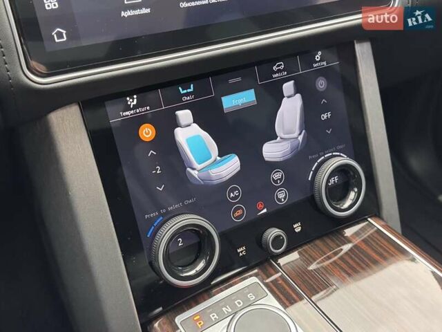 Білий Ленд Ровер Рендж Ровер, об'ємом двигуна 4.4 л та пробігом 141 тис. км за 44900 $, фото 25 на Automoto.ua