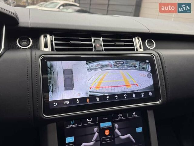 Білий Ленд Ровер Рендж Ровер, об'ємом двигуна 4.4 л та пробігом 141 тис. км за 44900 $, фото 23 на Automoto.ua