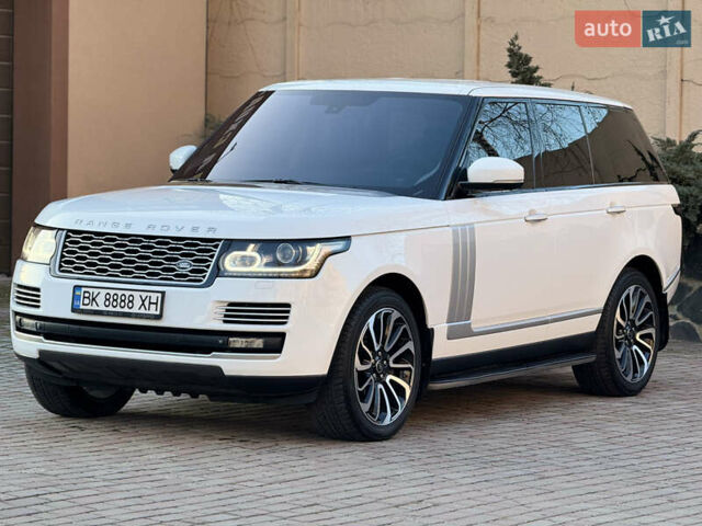Белый Ленд Ровер Рендж Ровер, объемом двигателя 5 л и пробегом 142 тыс. км за 33000 $, фото 28 на Automoto.ua