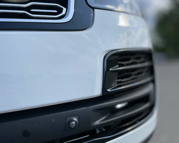 Ленд Ровер Рендж Ровер 2014 в Киеве на Automoto.ua Белый Ленд Ровер Рендж Ровер, объемом двигателя 5 л и пробегом 149 тыс. км за 45000 $, фото 13 на Automoto.ua