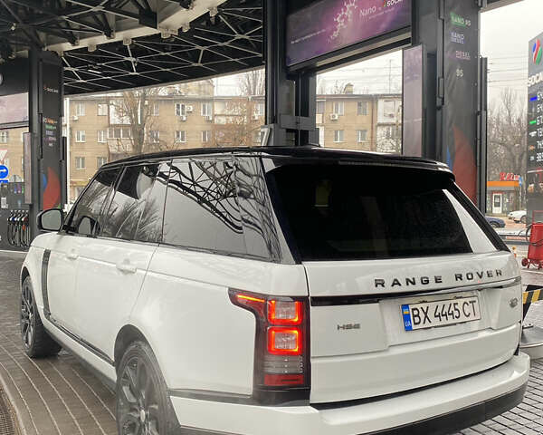 Белый Ленд Ровер Рендж Ровер, объемом двигателя 3 л и пробегом 170 тыс. км за 25500 $, фото 9 на Automoto.ua