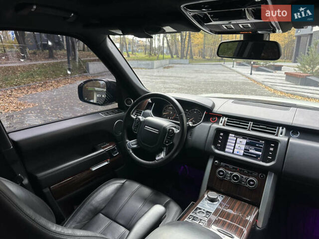 Белый Ленд Ровер Рендж Ровер, объемом двигателя 3 л и пробегом 200 тыс. км за 30500 $, фото 20 на Automoto.ua