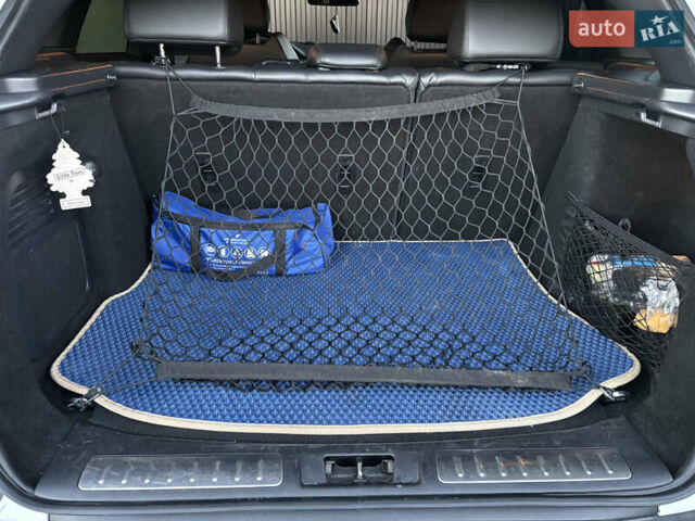 Белый Ленд Ровер Рендж Ровер, объемом двигателя 2 л и пробегом 240 тыс. км за 16500 $, фото 28 на Automoto.ua