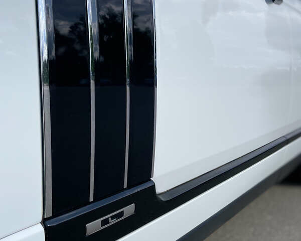 Ленд Ровер Рендж Ровер 2014 в Киеве на Automoto.ua Белый Ленд Ровер Рендж Ровер, объемом двигателя 5 л и пробегом 149 тыс. км за 45000 $, фото 18 на Automoto.ua