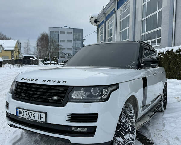 Білий Ленд Ровер Рендж Ровер, об'ємом двигуна 2.99 л та пробігом 155 тис. км за 30500 $, фото 6 на Automoto.ua