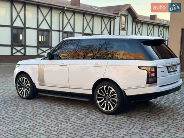 Белый Ленд Ровер Рендж Ровер, объемом двигателя 5 л и пробегом 142 тыс. км за 33000 $, фото 30 на Automoto.ua