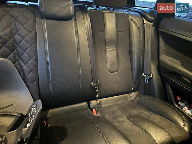 Белый Ленд Ровер Рендж Ровер, объемом двигателя 2 л и пробегом 240 тыс. км за 16500 $, фото 24 на Automoto.ua