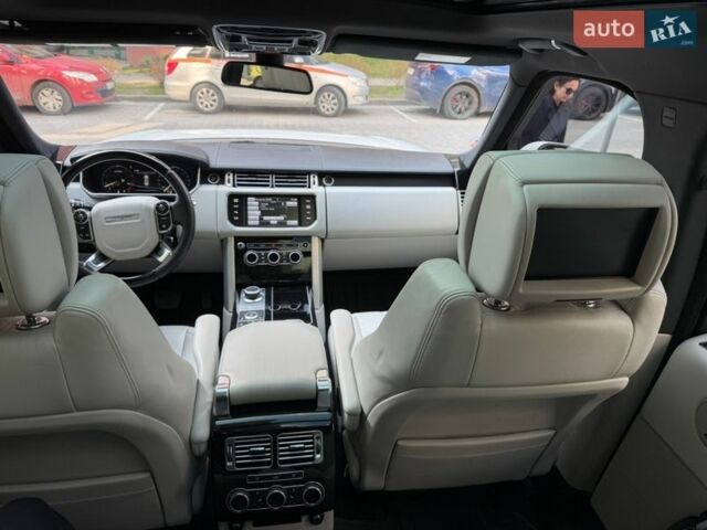 Белый Ленд Ровер Рендж Ровер, объемом двигателя 3 л и пробегом 201 тыс. км за 24400 $, фото 37 на Automoto.ua