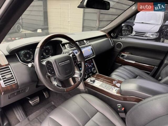 Білий Ленд Ровер Рендж Ровер, об'ємом двигуна 4.4 л та пробігом 141 тис. км за 44900 $, фото 10 на Automoto.ua