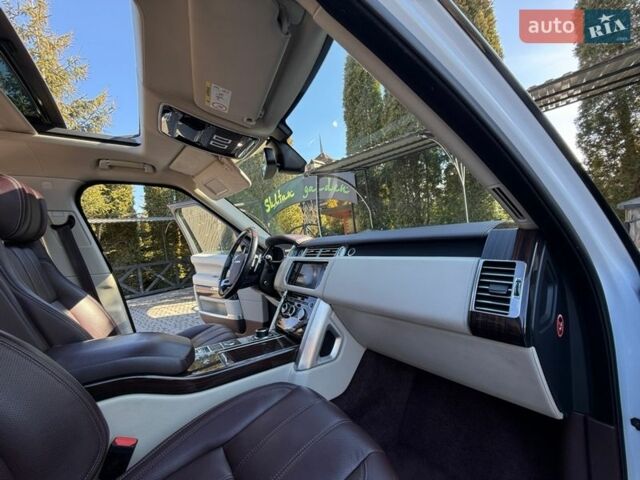 Білий Ленд Ровер Рендж Ровер, об'ємом двигуна 4.4 л та пробігом 278 тис. км за 32999 $, фото 71 на Automoto.ua