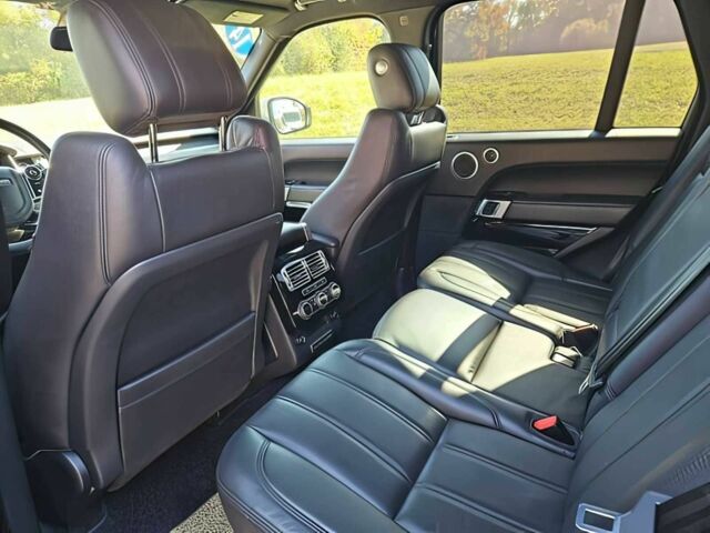 Білий Ленд Ровер Рендж Ровер, об'ємом двигуна 5 л та пробігом 86 тис. км за 18000 $, фото 13 на Automoto.ua