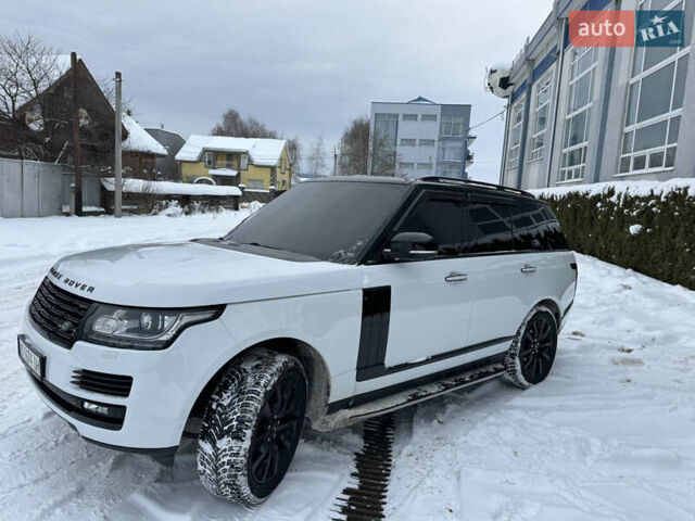 Білий Ленд Ровер Рендж Ровер, об'ємом двигуна 2.99 л та пробігом 155 тис. км за 30500 $, фото 5 на Automoto.ua