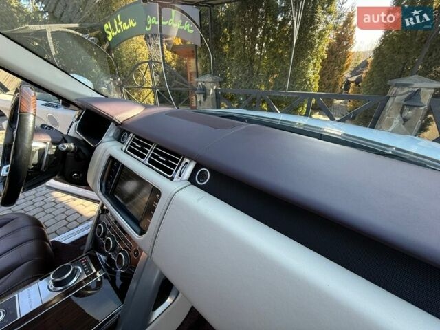 Белый Ленд Ровер Рендж Ровер, объемом двигателя 4.37 л и пробегом 278 тыс. км за 32999 $, фото 97 на Automoto.ua