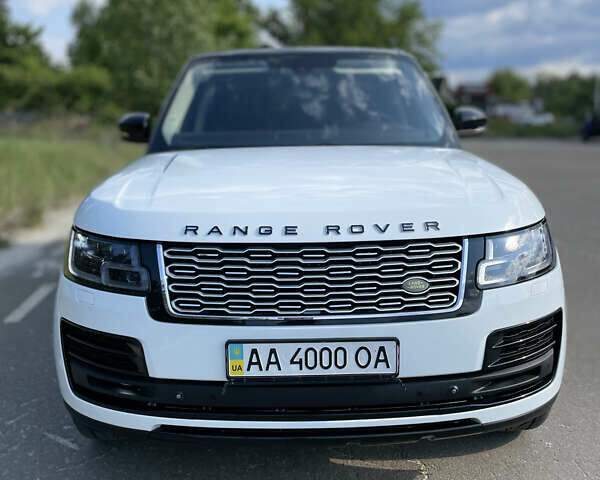 Ленд Ровер Рендж Ровер 2014 в Киеве на Automoto.ua Белый Ленд Ровер Рендж Ровер, объемом двигателя 5 л и пробегом 149 тыс. км за 45000 $, фото 8 на Automoto.ua