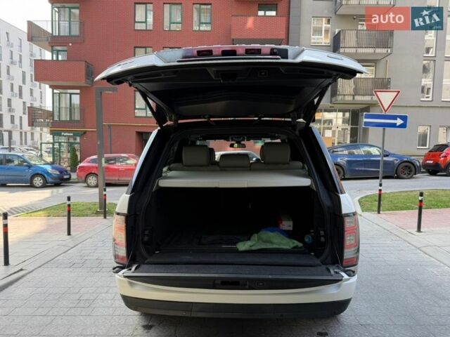 Белый Ленд Ровер Рендж Ровер, объемом двигателя 3 л и пробегом 201 тыс. км за 24400 $, фото 30 на Automoto.ua