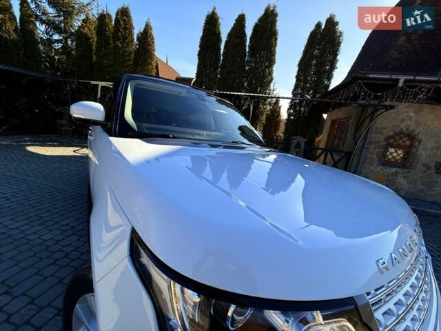 Білий Ленд Ровер Рендж Ровер, об'ємом двигуна 4.4 л та пробігом 278 тис. км за 32999 $, фото 19 на Automoto.ua