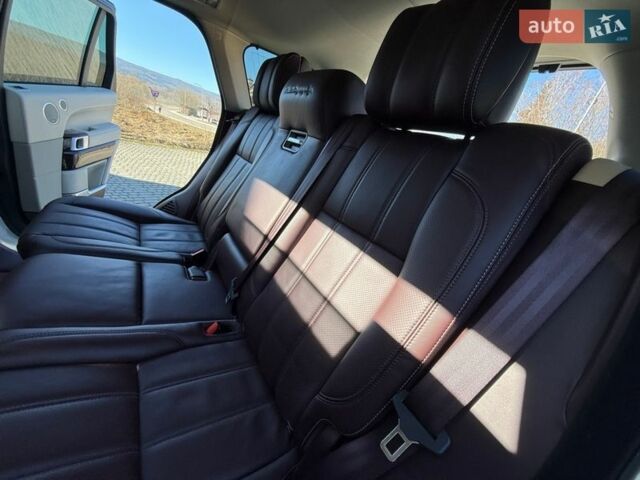 Білий Ленд Ровер Рендж Ровер, об'ємом двигуна 4.4 л та пробігом 278 тис. км за 32999 $, фото 39 на Automoto.ua