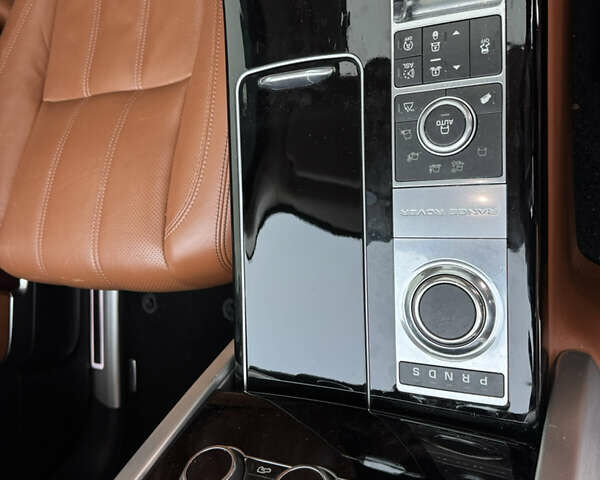 Білий Ленд Ровер Рендж Ровер, об'ємом двигуна 2.99 л та пробігом 155 тис. км за 30500 $, фото 43 на Automoto.ua