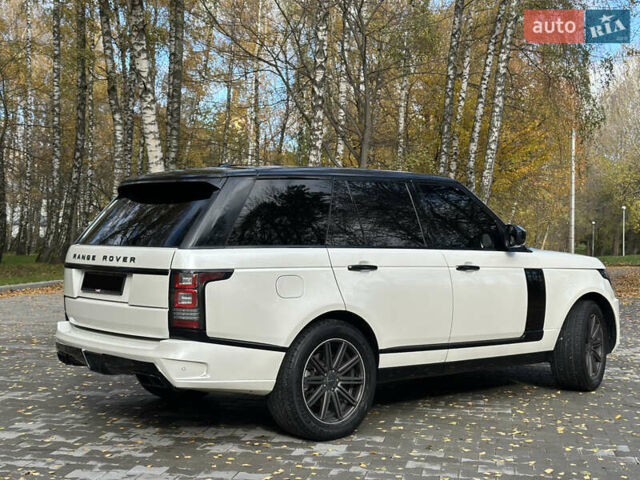 Белый Ленд Ровер Рендж Ровер, объемом двигателя 3 л и пробегом 200 тыс. км за 30500 $, фото 7 на Automoto.ua