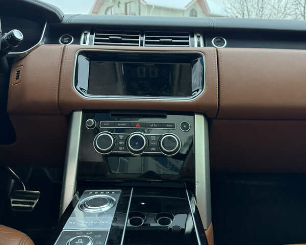 Білий Ленд Ровер Рендж Ровер, об'ємом двигуна 2.99 л та пробігом 155 тис. км за 30500 $, фото 34 на Automoto.ua