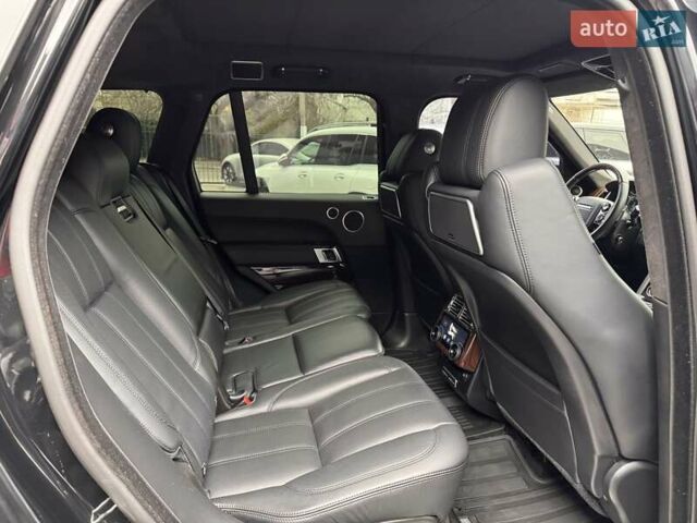 Білий Ленд Ровер Рендж Ровер, об'ємом двигуна 4.4 л та пробігом 141 тис. км за 44900 $, фото 14 на Automoto.ua