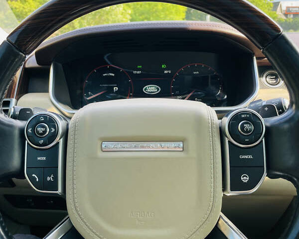 Ленд Ровер Рендж Ровер 2014 в Киеве на Automoto.ua Белый Ленд Ровер Рендж Ровер, объемом двигателя 5 л и пробегом 149 тыс. км за 45000 $, фото 25 на Automoto.ua