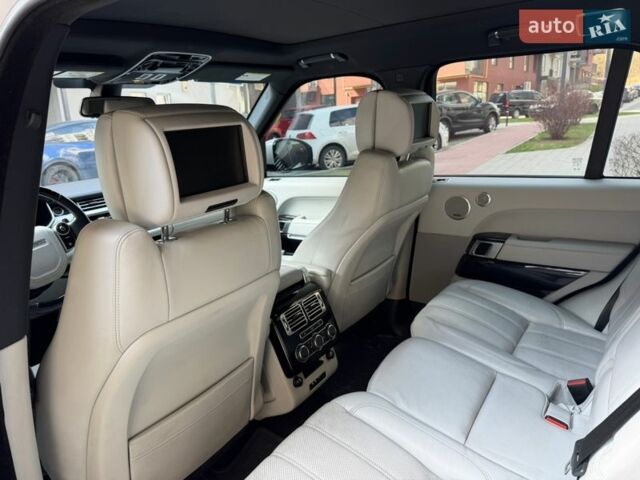 Белый Ленд Ровер Рендж Ровер, объемом двигателя 3 л и пробегом 201 тыс. км за 24400 $, фото 23 на Automoto.ua