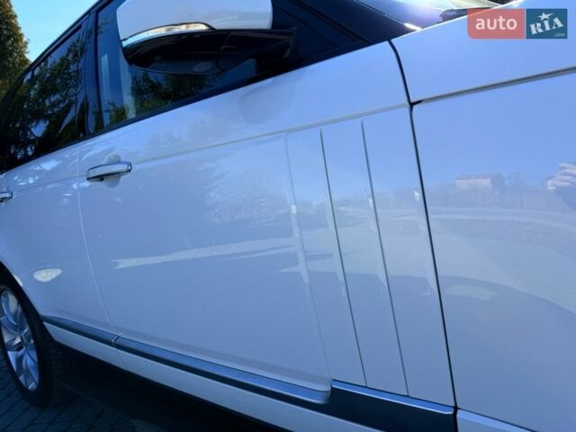 Белый Ленд Ровер Рендж Ровер, объемом двигателя 4.37 л и пробегом 278 тыс. км за 32999 $, фото 25 на Automoto.ua