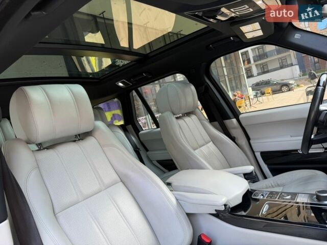 Белый Ленд Ровер Рендж Ровер, объемом двигателя 3 л и пробегом 201 тыс. км за 24400 $, фото 32 на Automoto.ua