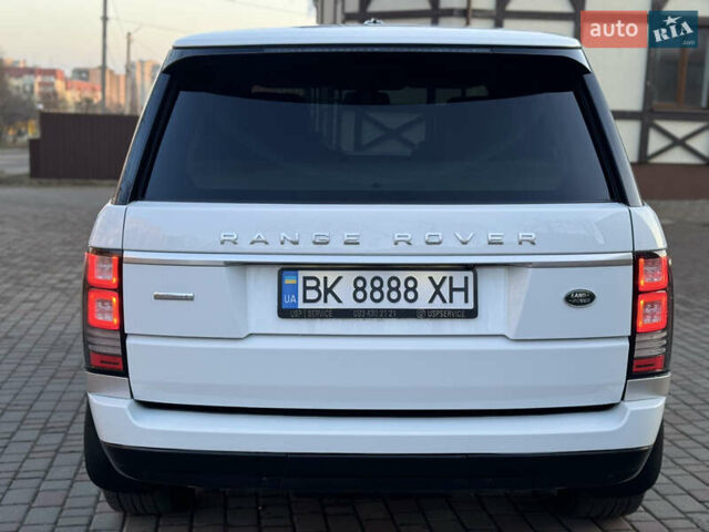 Белый Ленд Ровер Рендж Ровер, объемом двигателя 5 л и пробегом 142 тыс. км за 33000 $, фото 31 на Automoto.ua