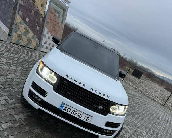 Белый Ленд Ровер Рендж Ровер, объемом двигателя 2.99 л и пробегом 150 тыс. км за 38000 $, фото 5 на Automoto.ua