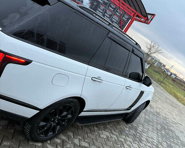 Белый Ленд Ровер Рендж Ровер, объемом двигателя 3 л и пробегом 150 тыс. км за 39999 $, фото 8 на Automoto.ua