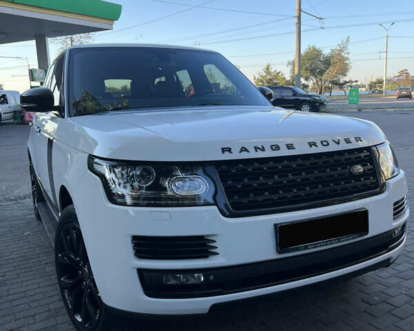 Белый Ленд Ровер Рендж Ровер, объемом двигателя 2.99 л и пробегом 195 тыс. км за 31200 $, фото 4 на Automoto.ua