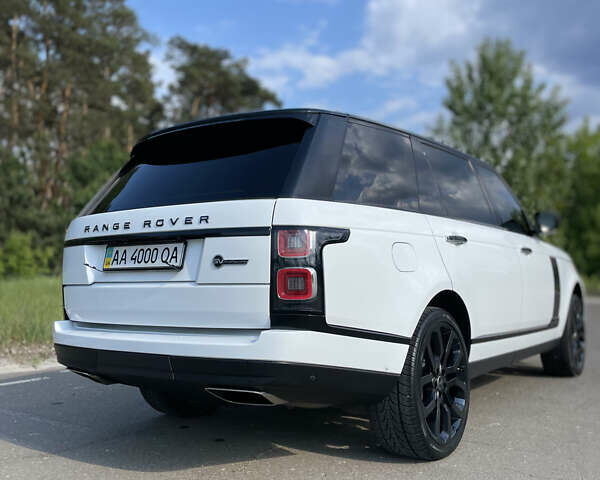 Ленд Ровер Рендж Ровер 2014 в Киеве на Automoto.ua Белый Ленд Ровер Рендж Ровер, объемом двигателя 5 л и пробегом 149 тыс. км за 45000 $, фото 3 на Automoto.ua
