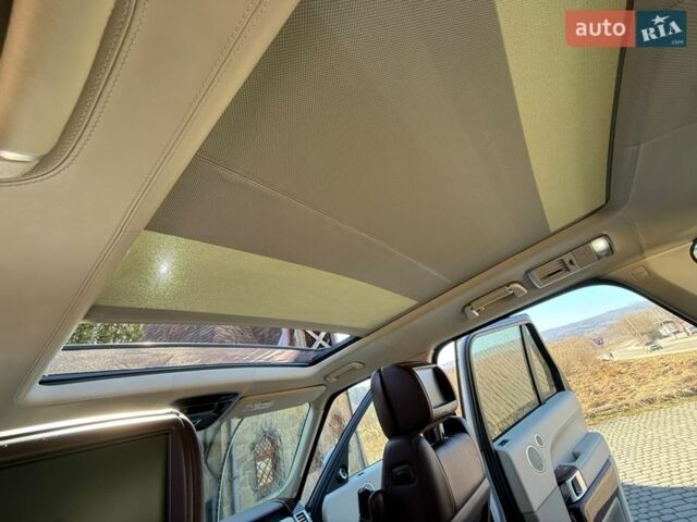 Білий Ленд Ровер Рендж Ровер, об'ємом двигуна 4.4 л та пробігом 278 тис. км за 32999 $, фото 41 на Automoto.ua