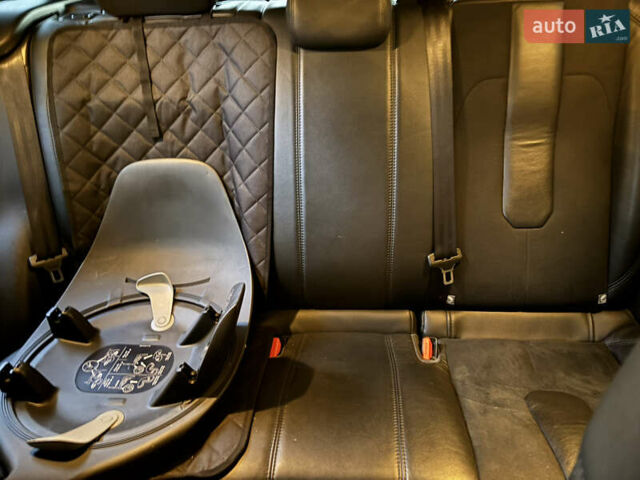 Белый Ленд Ровер Рендж Ровер, объемом двигателя 2 л и пробегом 240 тыс. км за 16500 $, фото 23 на Automoto.ua