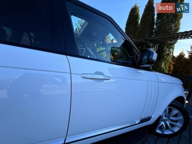 Білий Ленд Ровер Рендж Ровер, об'ємом двигуна 4.4 л та пробігом 278 тис. км за 32999 $, фото 101 на Automoto.ua