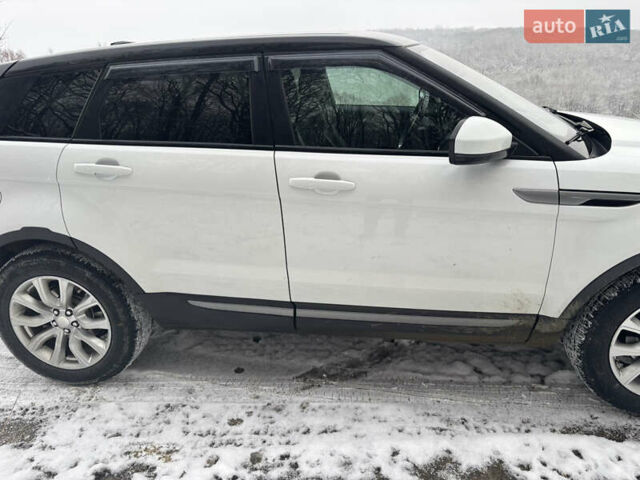 Белый Ленд Ровер Рендж Ровер, объемом двигателя 2 л и пробегом 240 тыс. км за 16500 $, фото 12 на Automoto.ua