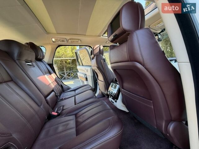 Белый Ленд Ровер Рендж Ровер, объемом двигателя 4.37 л и пробегом 278 тыс. км за 32999 $, фото 84 на Automoto.ua