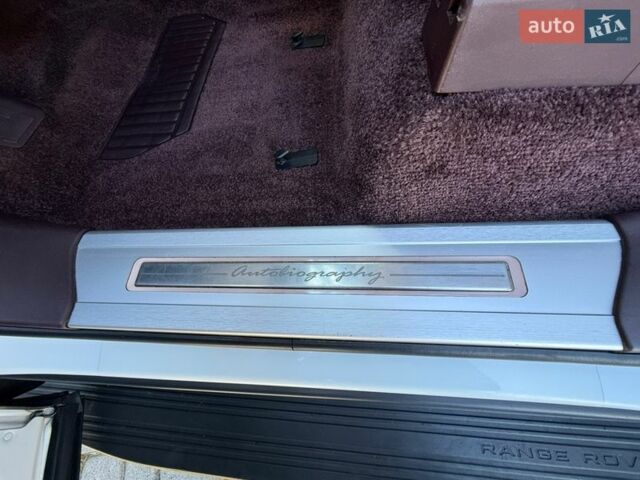 Белый Ленд Ровер Рендж Ровер, объемом двигателя 4.37 л и пробегом 278 тыс. км за 32999 $, фото 48 на Automoto.ua
