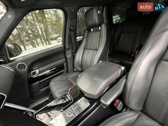 Білий Ленд Ровер Рендж Ровер, об'ємом двигуна 3 л та пробігом 199 тис. км за 35999 $, фото 79 на Automoto.ua