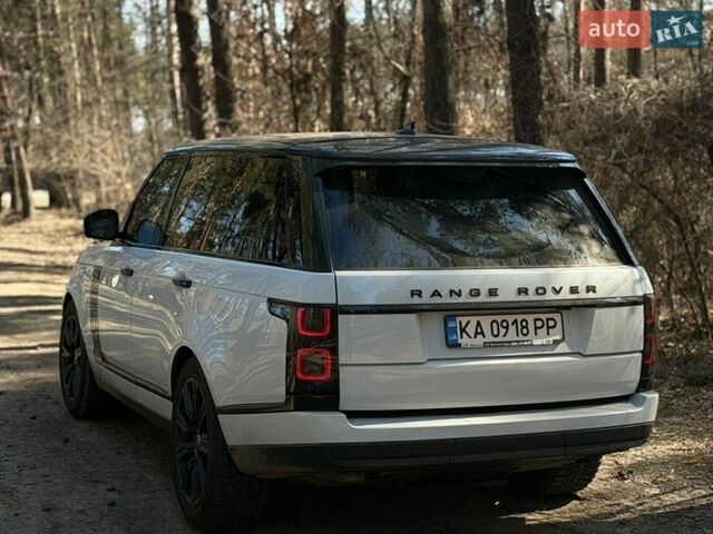 Білий Ленд Ровер Рендж Ровер, об'ємом двигуна 2.99 л та пробігом 210 тис. км за 50000 $, фото 9 на Automoto.ua