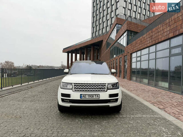 Білий Ленд Ровер Рендж Ровер, об'ємом двигуна 2.99 л та пробігом 165 тис. км за 34999 $, фото 2 на Automoto.ua