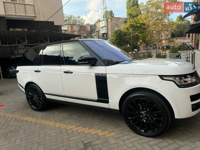Білий Ленд Ровер Рендж Ровер, об'ємом двигуна 3 л та пробігом 162 тис. км за 29900 $, фото 9 на Automoto.ua