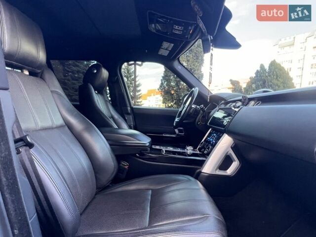 Білий Ленд Ровер Рендж Ровер, об'ємом двигуна 3 л та пробігом 199 тис. км за 35700 $, фото 60 на Automoto.ua