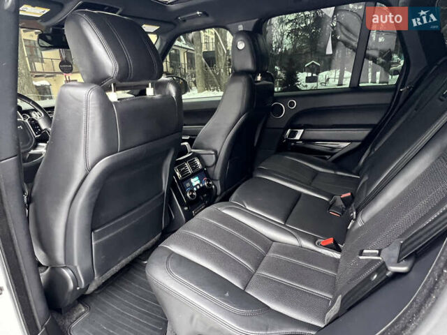 Білий Ленд Ровер Рендж Ровер, об'ємом двигуна 3 л та пробігом 199 тис. км за 35999 $, фото 85 на Automoto.ua