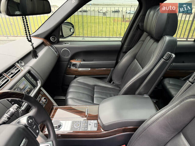 Білий Ленд Ровер Рендж Ровер, об'ємом двигуна 2.99 л та пробігом 165 тис. км за 34999 $, фото 35 на Automoto.ua